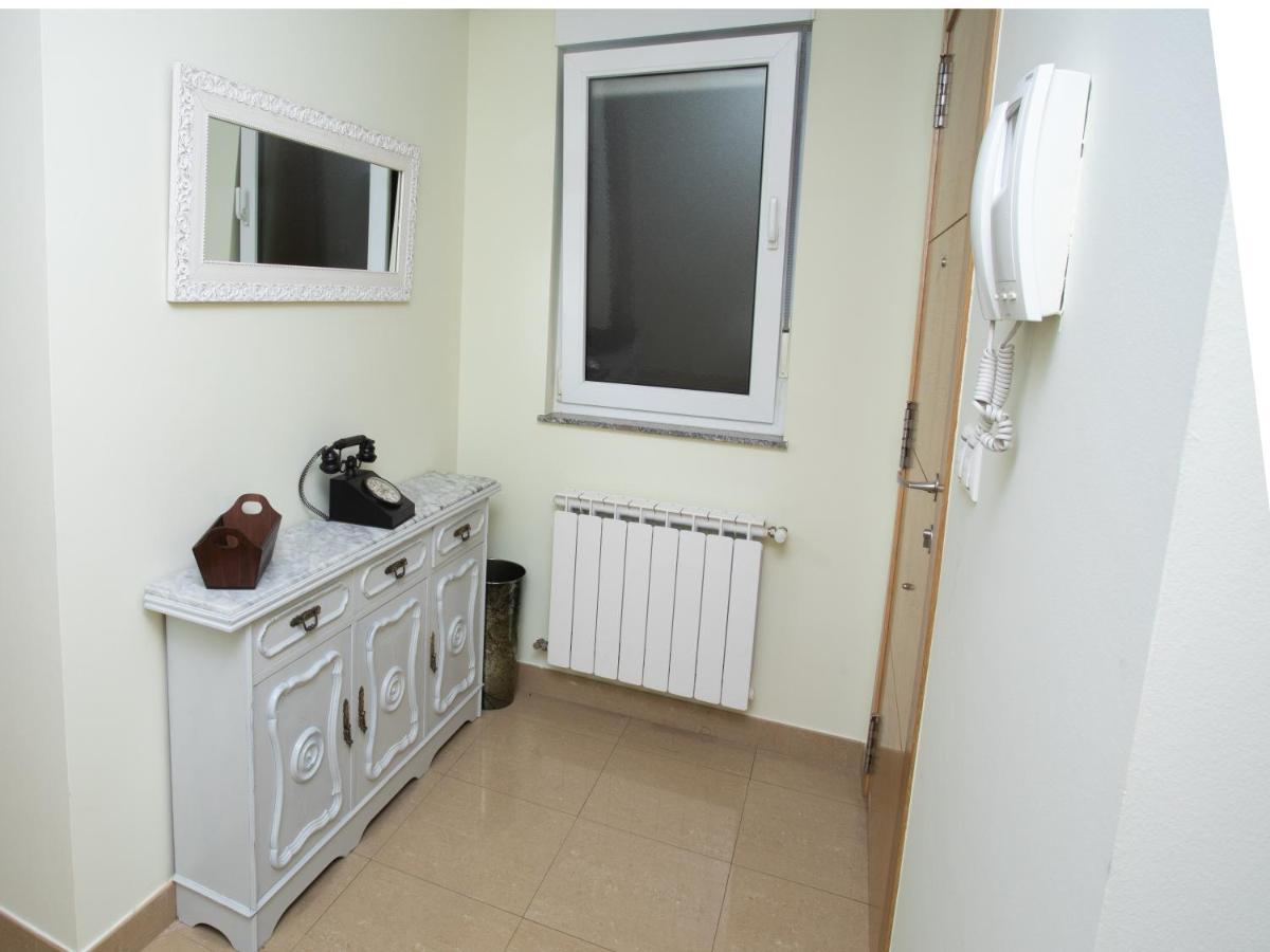 Vivavi Piso Apartment Sarria Exterior foto